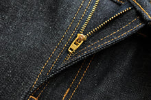 Load image into Gallery viewer, SauceZhan 315XX-18OZ Men Jeans Denim Jeans for Men Taper Fit Selvedge Denim Raw Jeans Blue Jeans Thick 18 OZ Vintage