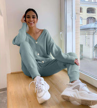 Load image into Gallery viewer, Women's Knitted Tracksuit